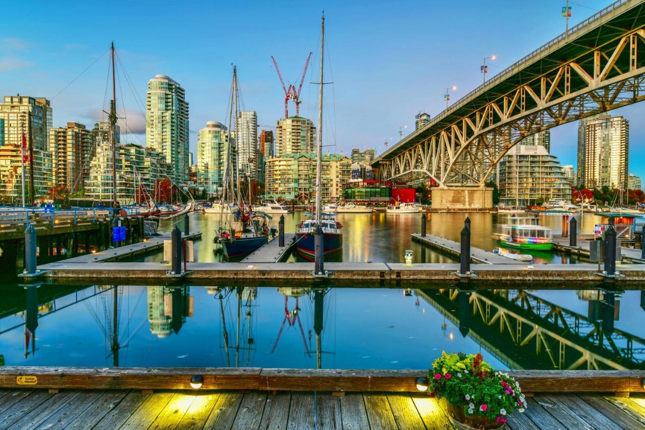 Level Yaletown - Richards Aparthotel Vancouver Esterno foto